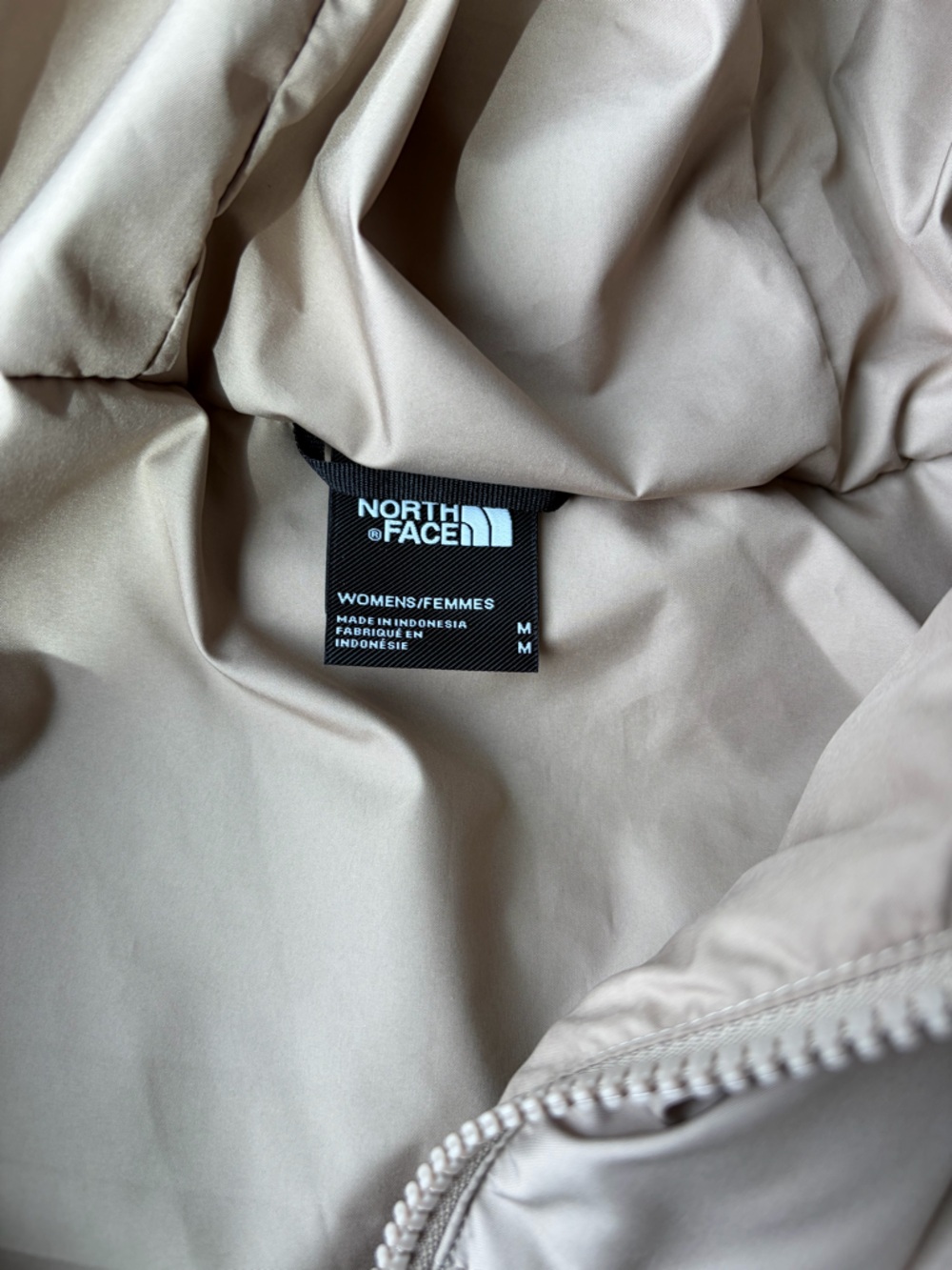 The North Face Women’s Frost Fall Hooded Jacket | Mushroom Grey | Medium - Picture 5 of 11